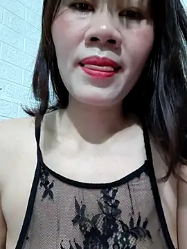Snapshot of Singlemom69x chatting on 06-25-26, 01:27 Singlemom69x online show from 06-25-26, 01:27