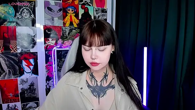 Snapshot of Morana_Batt chatting on 10-03-25, 01:46 Morana Batt online show from 10-03-25, 01:46