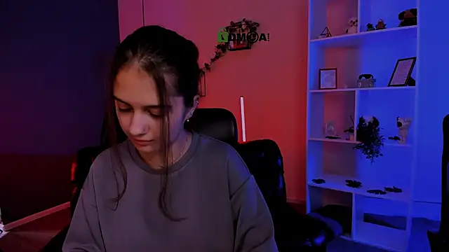 Snapshot of talia_seduce chatting on 03-28-26, 10:09 talia seduce online show from 03-28-26, 10:09