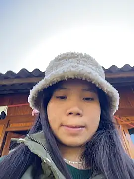 Ngoc-bbi online show from 11-30-25, 02:15