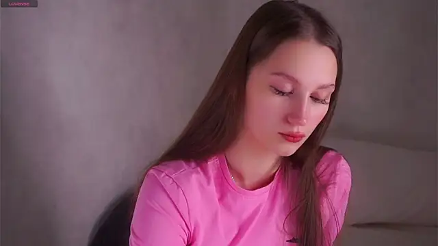 MelaniSeiver online show from 02-12-26, 01:11