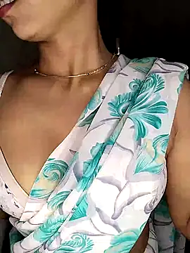 Savita2310 online show from 11-16-25, 05:51