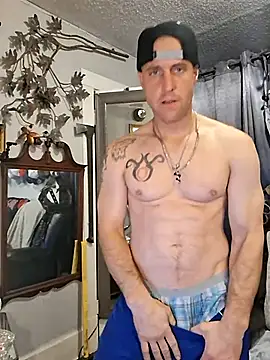 Snapshot of jakestatefarm217 chatting on 12-18-25, 08:42 jakestatefarm217 online show from 12-18-25, 08:42