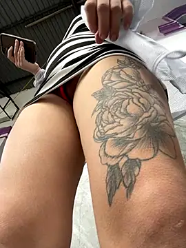 Snapshot of Clara8899 chatting on 09-29-25, 01:00 Clara8899 online show from 09-29-25, 01:00