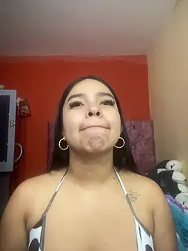 SweetSophie26 online show from 06-24-26, 03:27