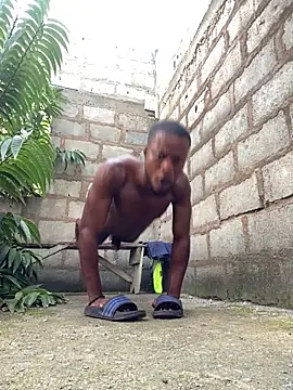 Snapshot of Makemecum634941 chatting on 10-25-25, 07:38 Makemecum634941 online show from 10-25-25, 07:38