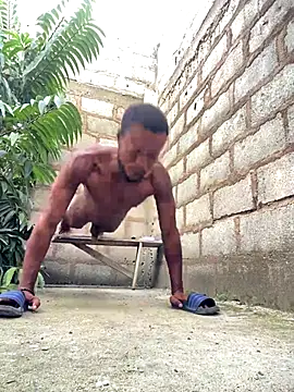 Snapshot of Makemecum634941 chatting on 11-26-25, 08:59 Makemecum634941 online show from 11-26-25, 08:59