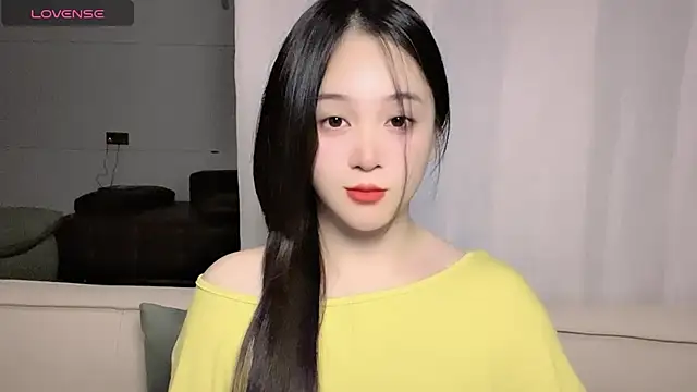 woaiqinqin online show from 10-31-25, 03:35