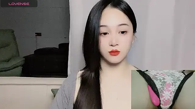 woaiqinqin online show from 11-28-25, 03:58