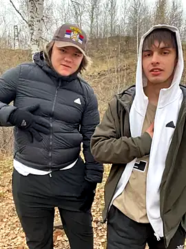 Snapshot of desiredude9 chatting on 10-22-25, 08:25 desiredude9 online show from 10-22-25, 08:25