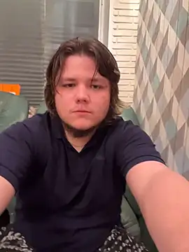 Snapshot of desiredude9 chatting on 11-16-25, 07:30 desiredude9 online show from 11-16-25, 07:30