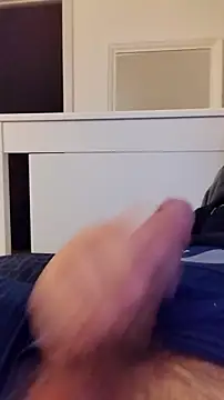 NewJoiner online show from 09-25-25, 08:12