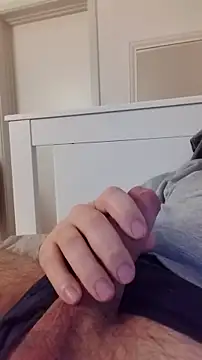 NewJoiner online show from 12-04-25, 06:27