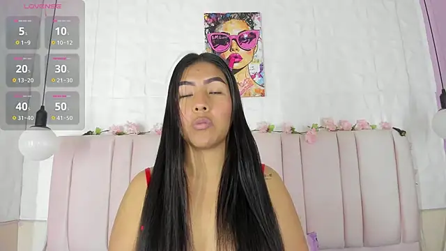 luna maisonn online show from 07-09-26, 01:15