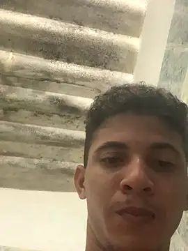 AE 03 online show from 10-25-25, 04:42