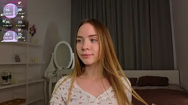 Snapshot of CarollSmithh chatting on 11-06-25, 09:37 CarollSmithh online show from 11-06-25, 09:37