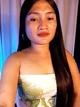 Snapshot of Naughtyalina2 chatting on 09-20-25, 05:25 Naughtyalina2 online show from 09-20-25, 05:25