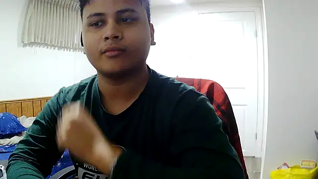 Snapshot of kiu036 chatting on 01-10-26, 03:14 kiu036 online show from 01-10-26, 03:14