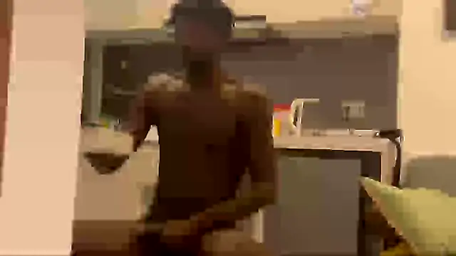 JuicyBlackD83 online show from 12-02-25, 04:51