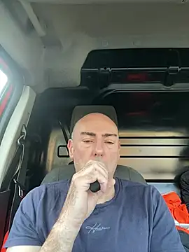 Richmcgee online show from 04-08-26, 06:46