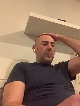 Richmcgee online show from 04-17-26, 07:50