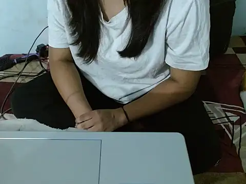 Vaani Singha online show from 11-21-25, 12:04