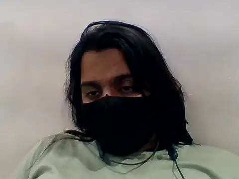 Snapshot of Vaani_Singha chatting on 04-23-26, 04:31 Vaani Singha online show from 04-23-26, 04:31