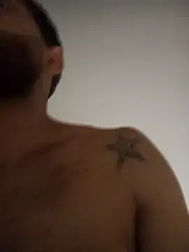 Snapshot of 25_MARIANA chatting on 01-15-26, 08:12 25 MARIANA online show from 01-15-26, 08:12