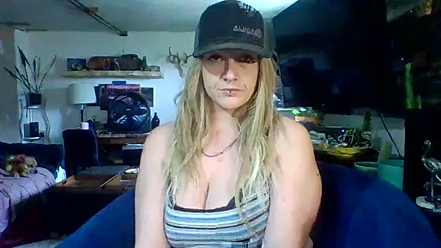Snapshot of cutiekayls chatting on 07-02-26, 08:04 cutiekayls online show from 07-02-26, 08:04