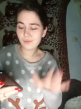 Snapshot of ToryTayler chatting on 10-18-25, 09:54 ToryTayler online show from 10-18-25, 09:54