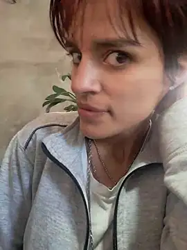 Snapshot of culitobosterook chatting on 10-20-25, 01:22 culitobosterook online show from 10-20-25, 01:22