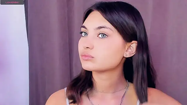 Snapshot of FunnyyMonkeyy chatting on 11-27-25, 08:05 FunnyyMonkeyy online show from 11-27-25, 08:05