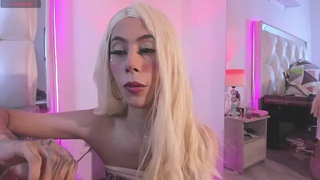 Darlyn tenderhot   online show from 04-12-26, 05:18