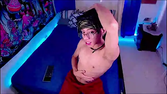 Thedoll ethan7 online show from 03-18-26, 12:52