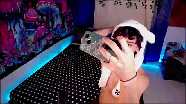 Thedoll ethan7 online show from 04-07-26, 05:19