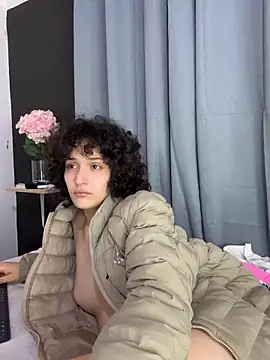 TeensNews18 online show from 02-12-26, 11:38