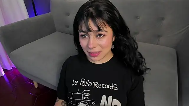 flower smith  online show from 03-22-26, 02:09