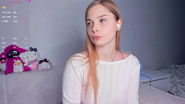 Snapshot of hidden_charm chatting on 02-09-26, 03:38 hidden charm online show from 02-09-26, 03:38