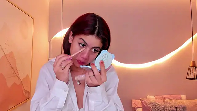 Julieth brown  online show from 02-22-26, 11:53