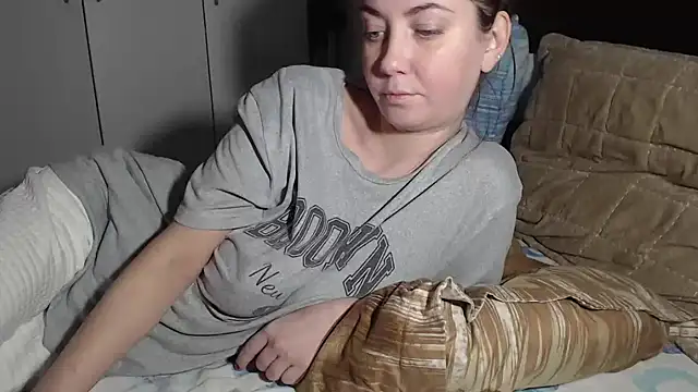 petite danielle online show from 01-13-26, 05:18