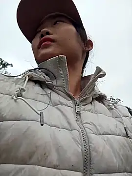 Ananine online show from 12-04-25, 12:31