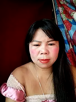 Snapshot of lusy-00 chatting on 12-01-25, 02:05 lusy-00 online show from 12-01-25, 02:05