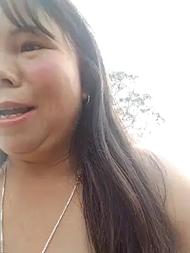 Snapshot of lusy-00 chatting on 12-02-25, 02:28 lusy-00 online show from 12-02-25, 02:28