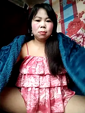 Snapshot of lusy-00 chatting on 01-06-26, 01:42 lusy-00 online show from 01-06-26, 01:42