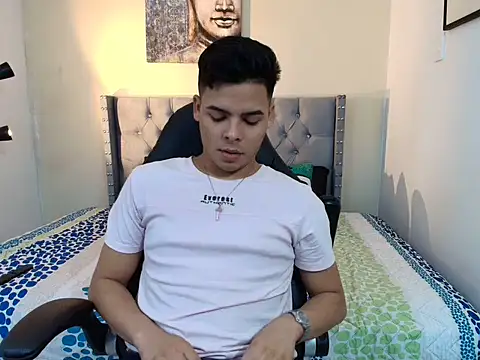 stewart mateo  online show from 10-19-25, 02:12