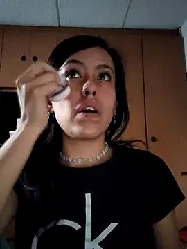 Snapshot of Queen_Ashly chatting on 09-10-25, 10:43 Queen Ashly online show from 09-10-25, 10:43