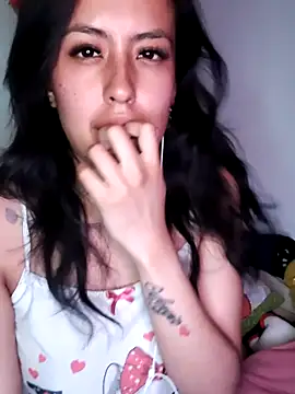 Snapshot of Queen_Ashly chatting on 09-30-25, 12:59 Queen Ashly online show from 09-30-25, 12:59