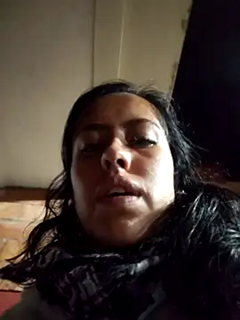 Snapshot of Queen_Ashly chatting on 10-17-25, 02:15 Queen Ashly online show from 10-17-25, 02:15