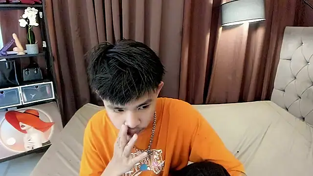 Snapshot of urfantasyhotbaby chatting on 11-27-25, 05:37 urfantasyhotbaby online show from 11-27-25, 05:37