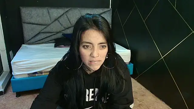 LiaMonroee  online show from 11-21-25, 11:53